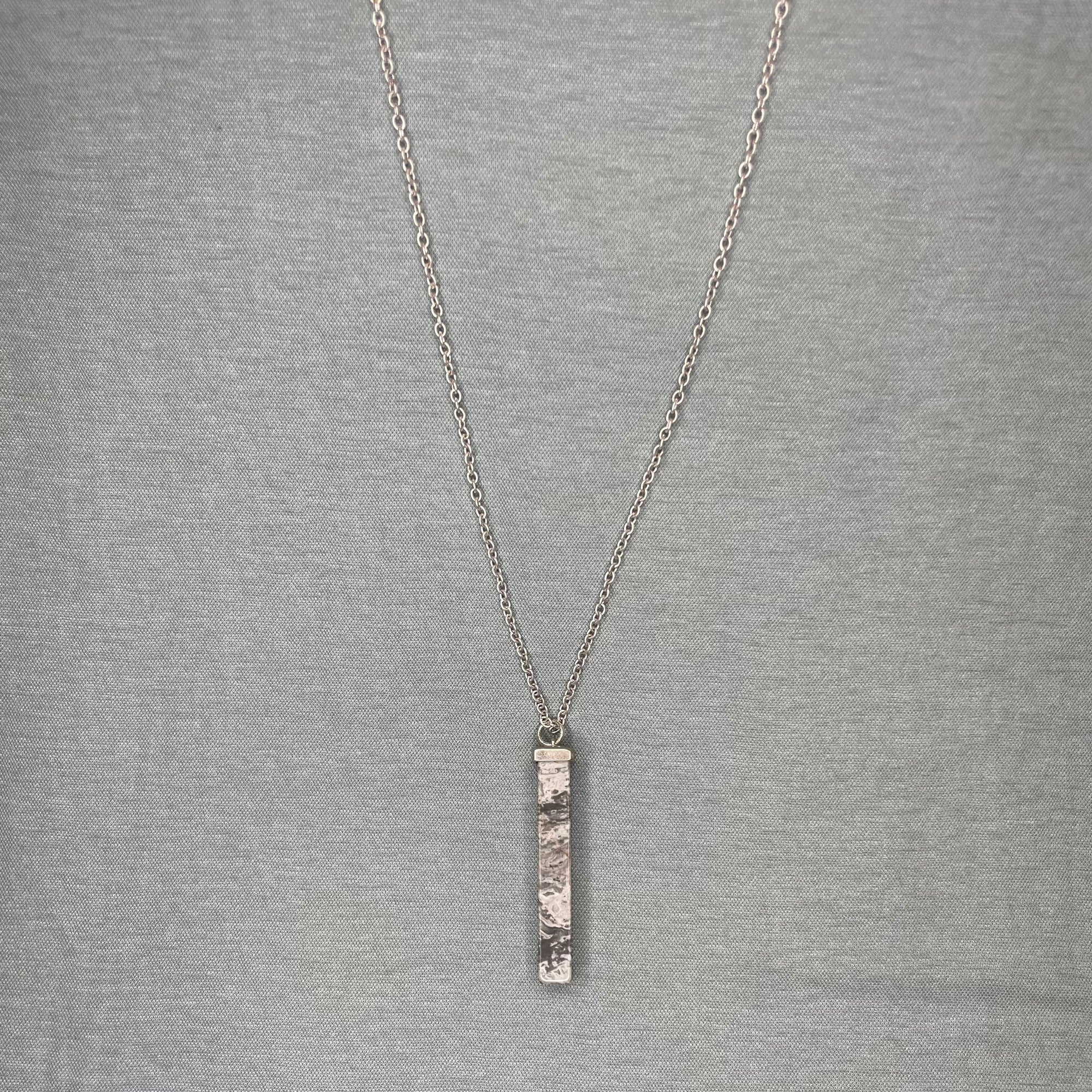Necklace - Marbled Stone Bar Silver & Grey