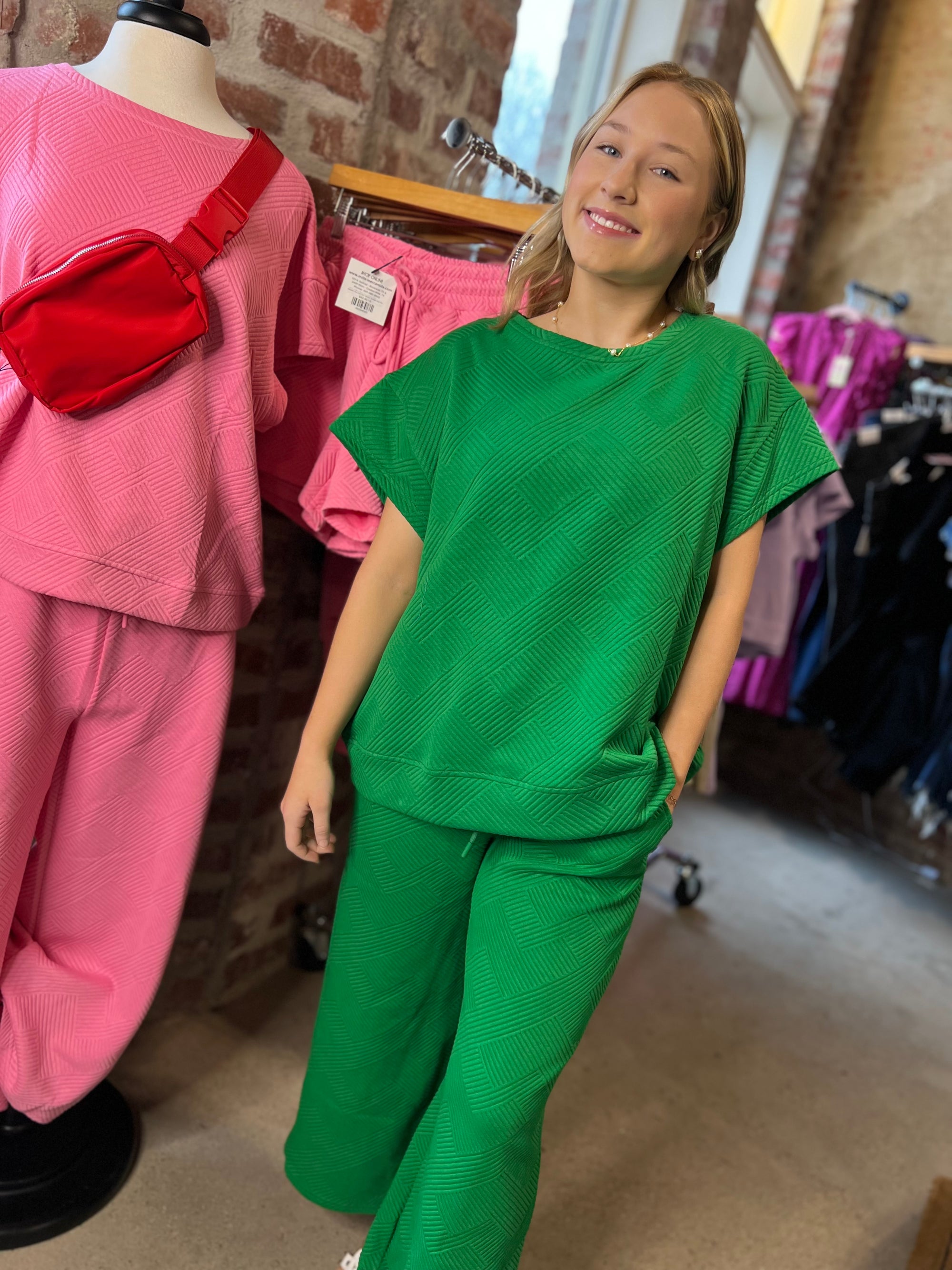 Between the Lines Set - Cropped Pants - Kelly Green - See and Be Seen