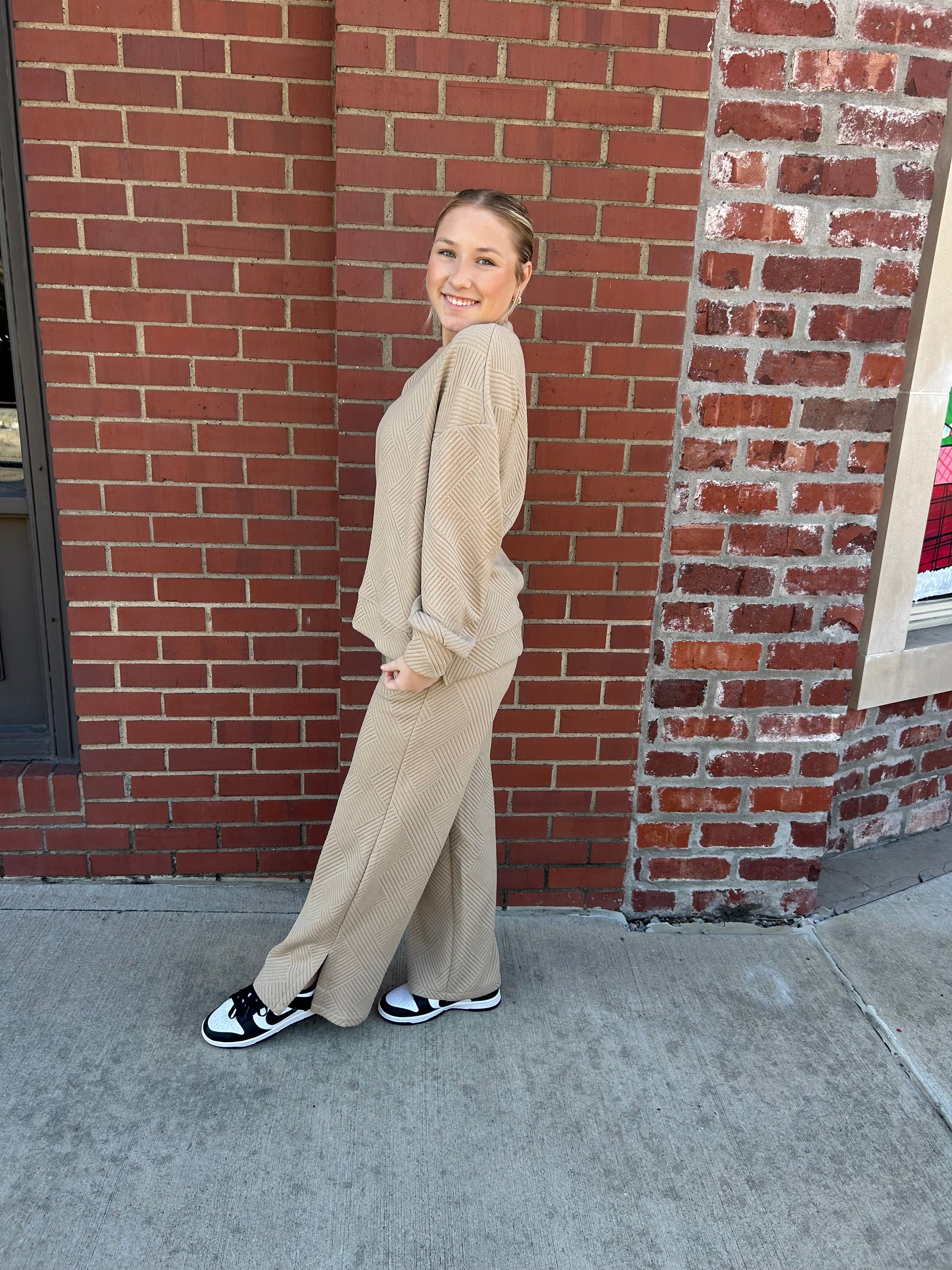 Very J - Set for Life Sweatpants - Taupe