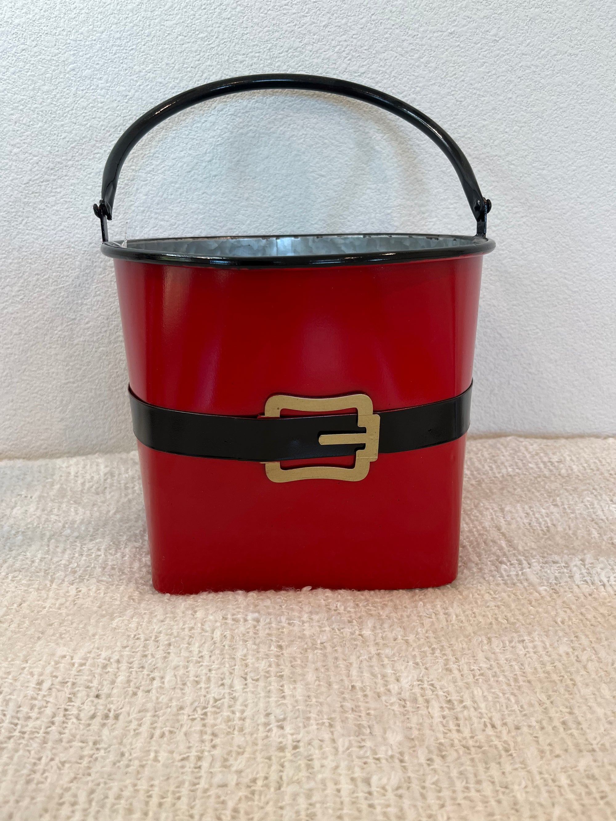 Metal Decor - Santa Bucket