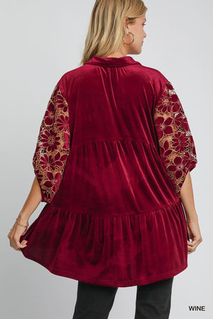 Umgee Burgundy Blooms Velvet Top