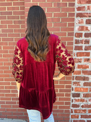 Umgee Burgundy Blooms Velvet Top