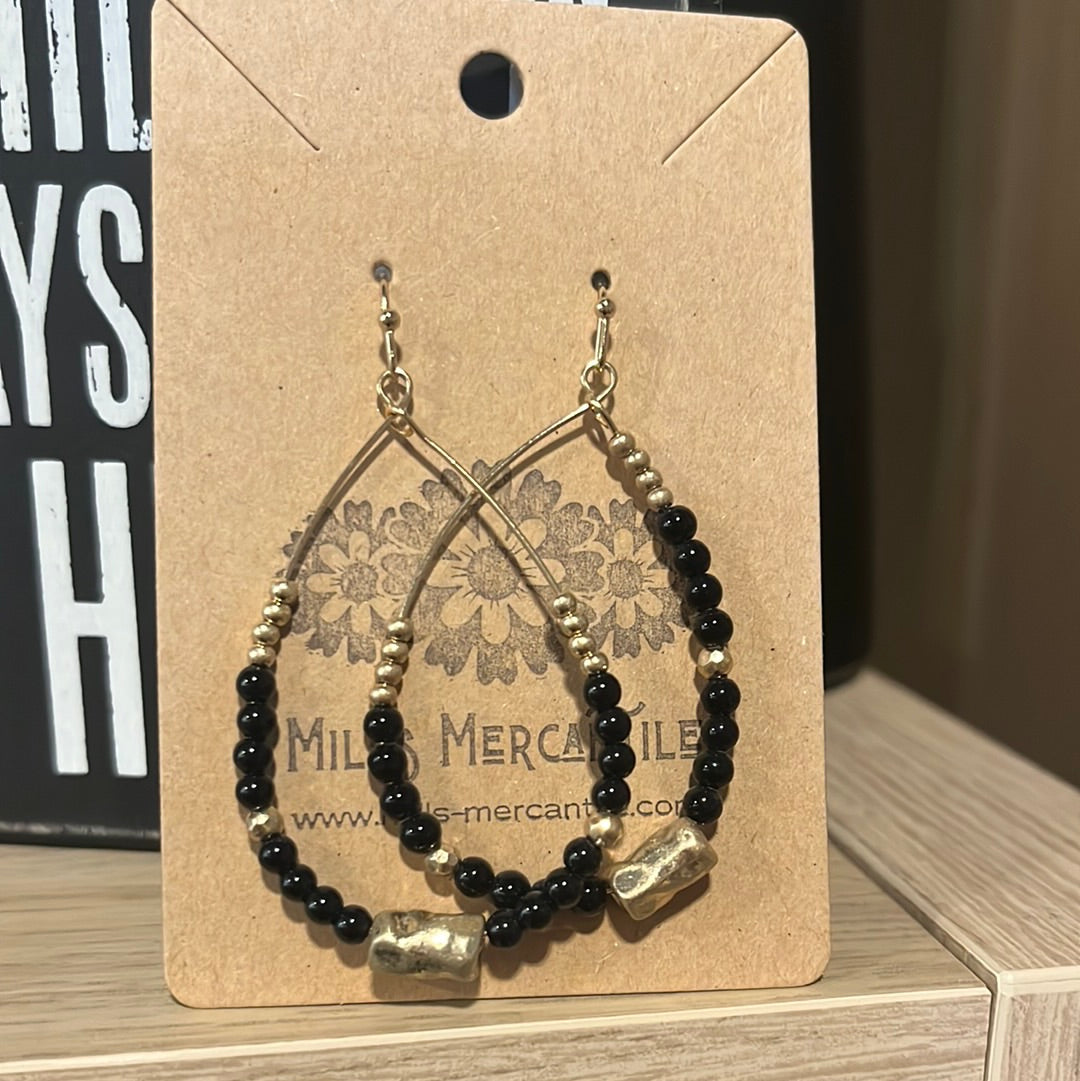 Earrings - Beaded Beauty Black